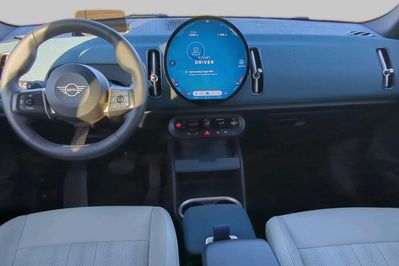 Mini Countryman D Linia Favoured