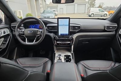 Ford Explorer EcoBoost PHEV 4WD ST-Line