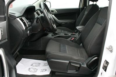 Ford Ranger XLT 4x4 AT