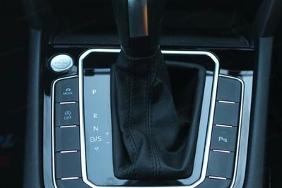 Volkswagen Passat 2.0 TDI 4Mot. Elegance DSG
