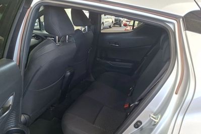 Toyota C-HR 1.8 Hybrid