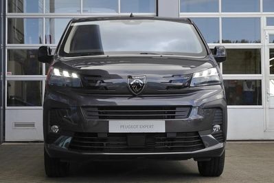 Peugeot Expert XL L2H1 EAT8