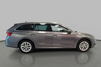 Skoda Octavia 1.5 TSI mHEV  Selection DSG