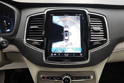 Volvo XC90 B5 D AWD Ultimate Bright 7os