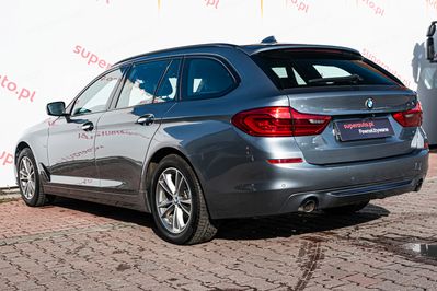 BMW Seria 5 520d xDrive Sport Line