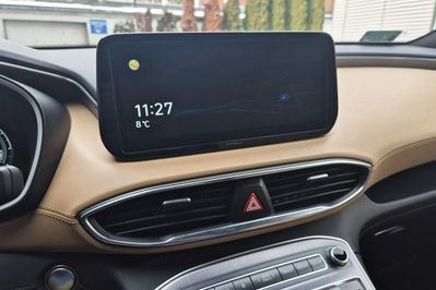 Hyundai Santa Fe 1.6 t-Gdi Hev Platinum