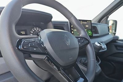 Renault Master 2.0 dCi L3H2