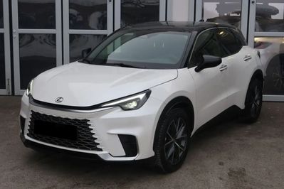 Lexus LBX Emotion 1.5 Hybrid