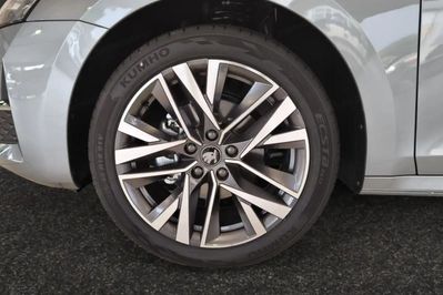 Skoda Octavia Sportline Tech 1.5 TSI m-HEV DSG