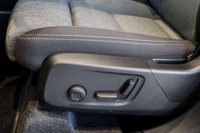Volvo XC40 B3 Plus Dark