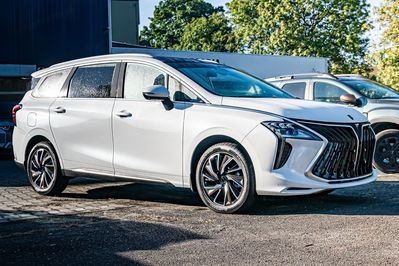 Forthing U-Tour 1.5 DVVT GDI HEV E-CVT