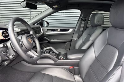 Porsche Cayenne Coupe E-Hybrid