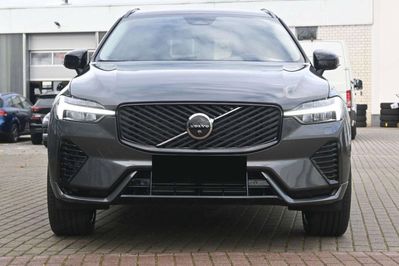 Volvo XC60 T6 Plug-In Hybrid AWD Ultra Dark