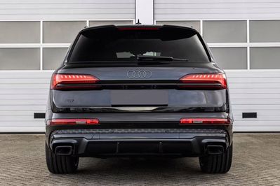 Audi Q7 55 TFSI e quattro S Line