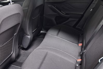 Ford Focus Titanium X 1.0 EcoBoost mHEV