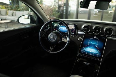 Mercedes Klasa C C 180 mHEV Business Edition
