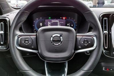 Volvo XC40 B4 B AWD Plus Dark