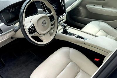 Volvo V90 D5 AWD Momentum aut