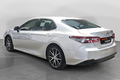 Toyota Camry 2.5 Hybrid Prestige