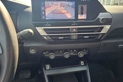 Citroen C4 X Shine EAT
