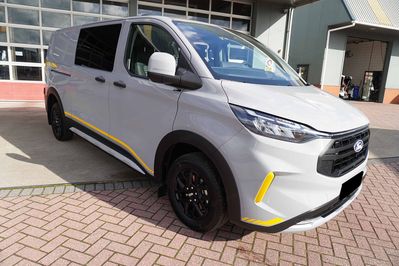 Ford Transit Custom L2H1 320 Zabudowa Brygadowa Trail A8 AWD