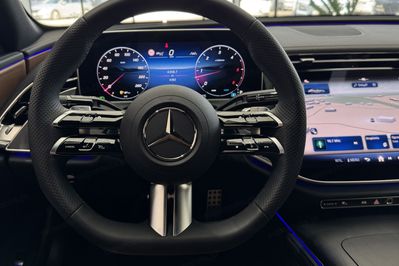 Mercedes Klasa E 220 d mHEV 4-Matic AMG 9G-Tronic