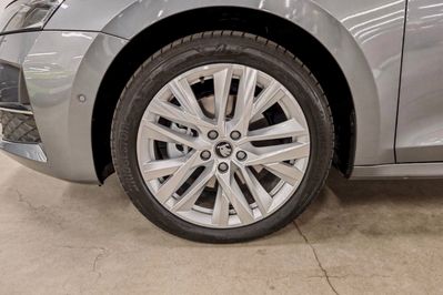 Skoda Octavia Drive Selection 1.5 TSI mHEV DSG