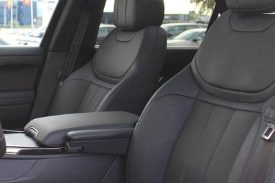 Land Rover Range Rover Sport D300 Dynamic SE