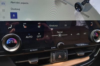 Lexus NX 450h+ Prestige AWD
