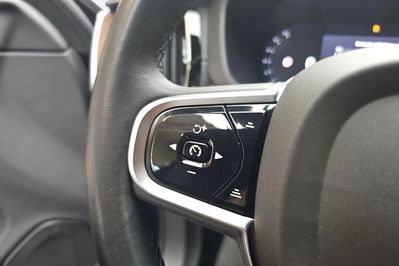 Volvo XC60 T8 Plug-In Hybrid AWD Ultimate Bright