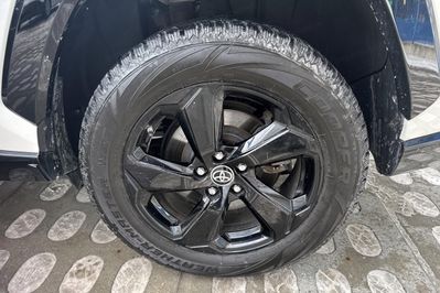 Toyota RAV4 Selection 2.5 Hybrid  4x4