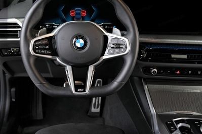 BMW Seria 3 330d xDrive M Sport