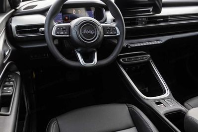 Jeep Avenger Upland 1.2 Hybrid 4xe