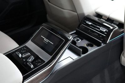 Audi A8 L 60 TFSI e quattro
