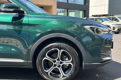 MG ZS 1.5 HEV+ Excite aut