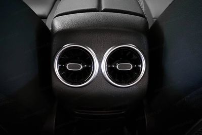 Mercedes GLB 200