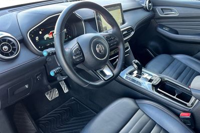 MG HS 1.5 T-GDI Exclusive DCT