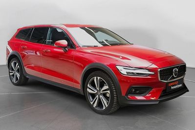 Volvo V60 CC Plus B5 B AWD