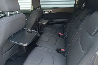 Ford S-MAX 2.5 Hybrid Titanium Cvt