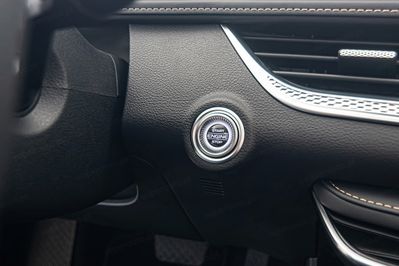 Bestune B70 2.0T Elegance aut