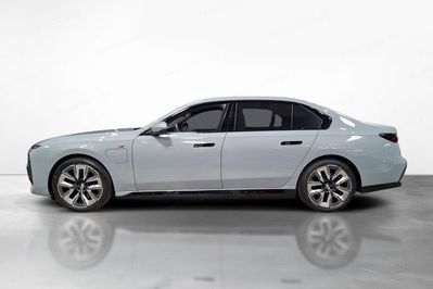 BMW Seria 7 750e PHEV xDrive