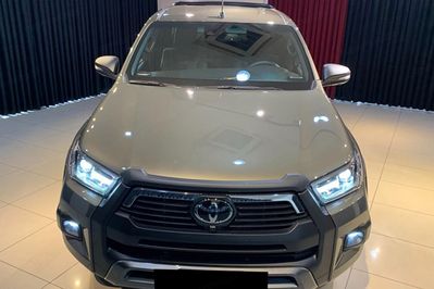 Toyota HiLux Double Cab Invincible