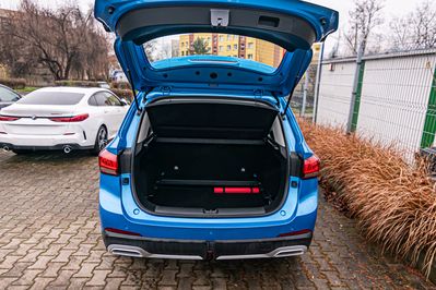 MG ZS 1.5  Standard MT