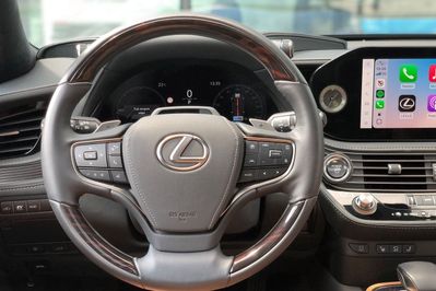 Lexus LS 500h Omotenashi AWD