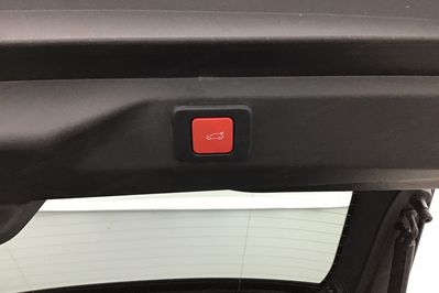 Peugeot 3008 GT 1.2 mHEV e-DCS6