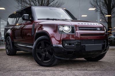 Land Rover Defender 130 D350 X-Dynamic HSE