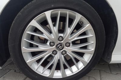 Toyota Camry Executive CVT