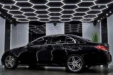 Mercedes Klasa E 220 d 4-Matic 9G-TRONIC