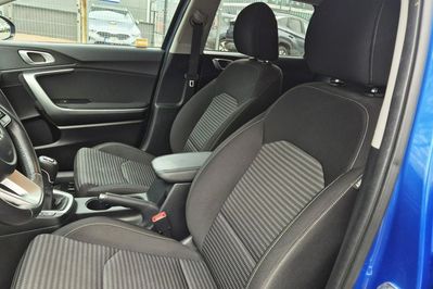 Kia Ceed Ceed 1.5 T-GDI mHEV M