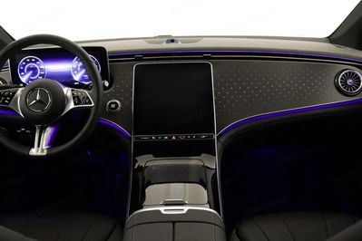Mercedes EQE 350 4-Matic Electric Art